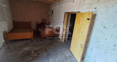 Ground Floor House for Sale in Dierona with 80 m2