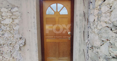 Ground Floor House for Sale in Dierona with 80 m2