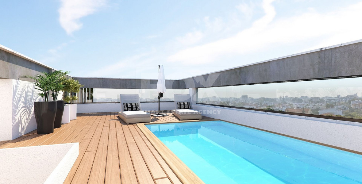 Top floor 3 Bedroom Apartment with Pool in Agios Nikolaos, Limassol