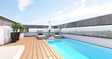 Top floor 3 Bedroom Apartment with Pool in Agios Nikolaos, Limassol