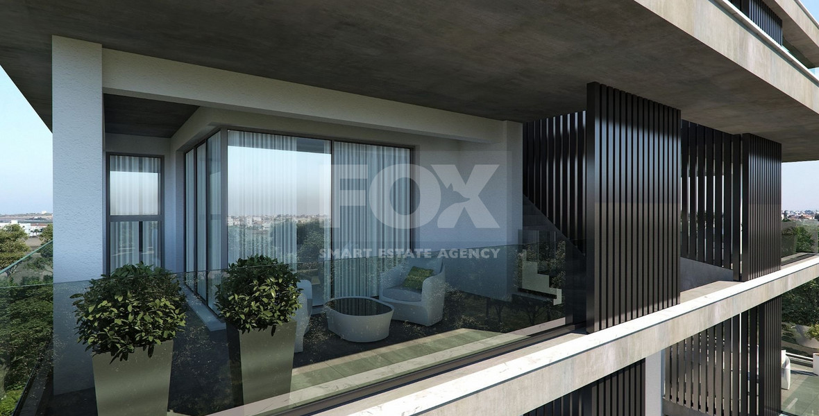 Top floor 3 Bedroom Apartment with Pool in Agios Nikolaos, Limassol