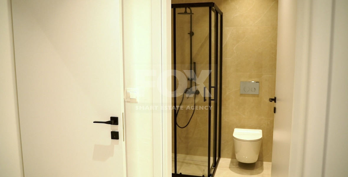 Top floor 3 Bedroom Apartment with Pool in Agios Nikolaos, Limassol