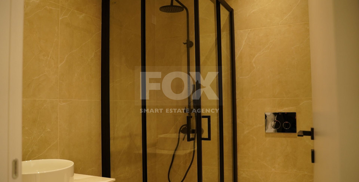 Top floor 3 Bedroom Apartment with Pool in Agios Nikolaos, Limassol