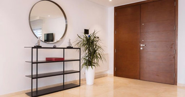 Spacious four bedroom fully Furnished Detached Villa in Sea Caves