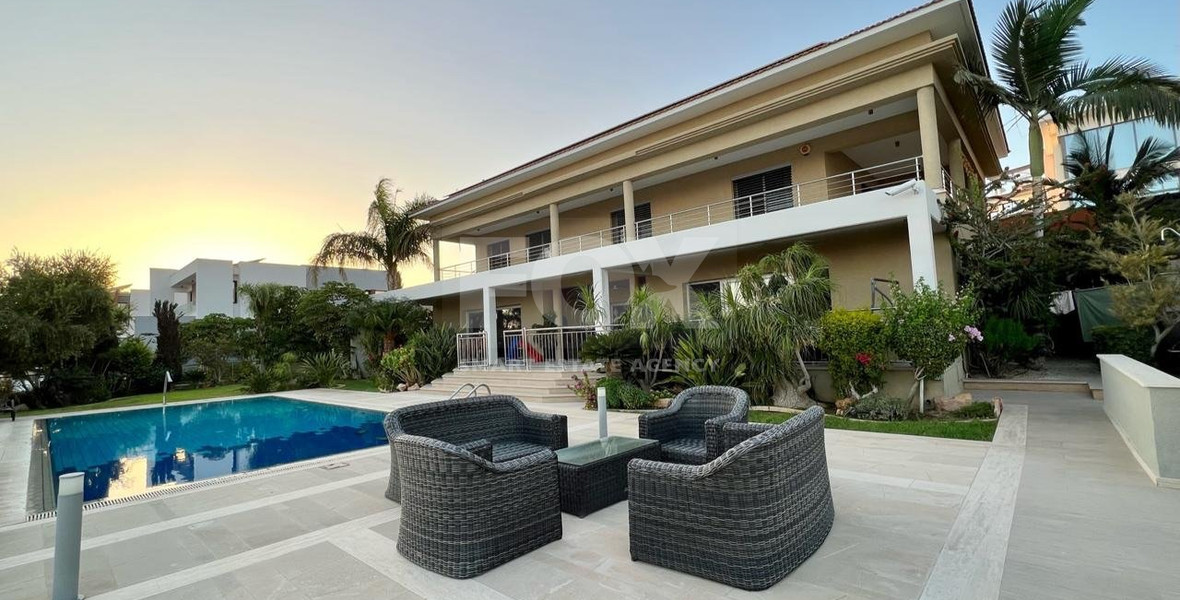 LUXURY SEVEN  BEDROOM VILLA FOR SALE WITH PANORAMIC SEA VIEWS IN THE EXCLUSIVE AREA OF PANIOTIS (GERMASOGIA)