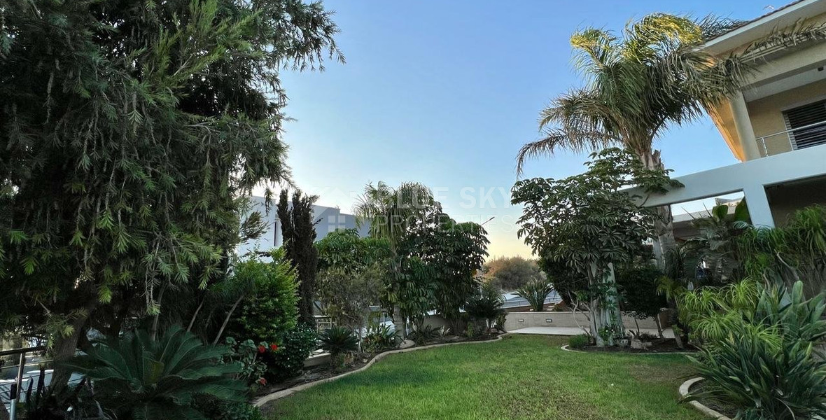 LUXURY SEVEN  BEDROOM VILLA FOR SALE WITH PANORAMIC SEA VIEWS IN THE EXCLUSIVE AREA OF PANIOTIS (GERMASOGIA)