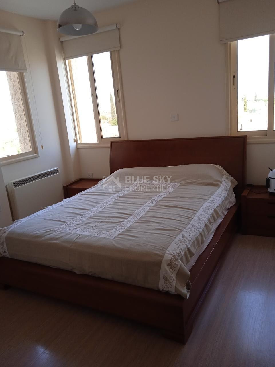 A lovely well-appointed 2 bedroom furnished apartment top floor in Kato Polemidia