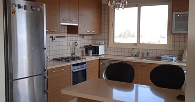A lovely well-appointed 2 bedroom furnished apartment top floor in Kato Polemidia