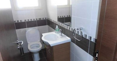 A lovely well-appointed 2 bedroom furnished apartment top floor in Kato Polemidia
