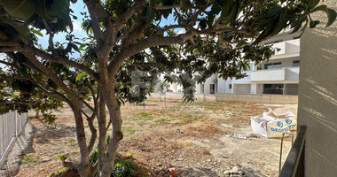 Spacious 3-Bedroom Upper Floor House in Paphos