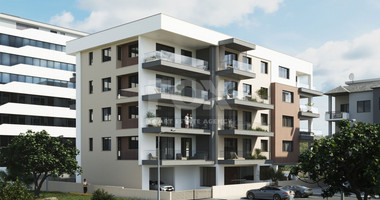 Two Bedroom Apartment for Sale in Mesa Geitonia