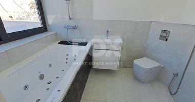 Four plus one bedroom Luxury Villa for Rent in Agios Tychonas