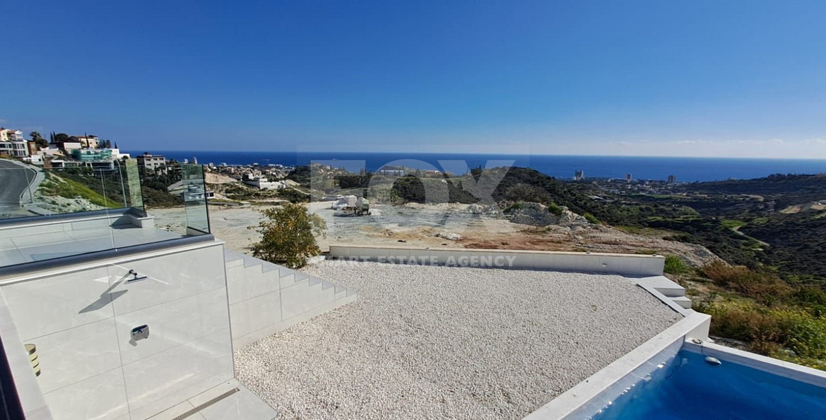 Four plus one bedroom Luxury Villa for Rent in Agios Tychonas