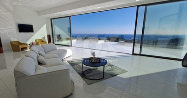 Four plus one bedroom Luxury Villa for Rent in Agios Tychonas