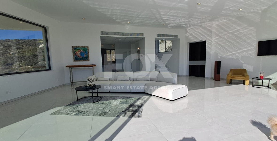 Four plus one bedroom Luxury Villa for Rent in Agios Tychonas