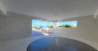 Four plus one bedroom Luxury Villa for Rent in Agios Tychonas