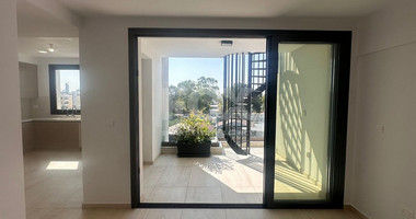 Modern three Bedroom- two level penthouse with roof garden and pool in Agios Georgios Havouzas