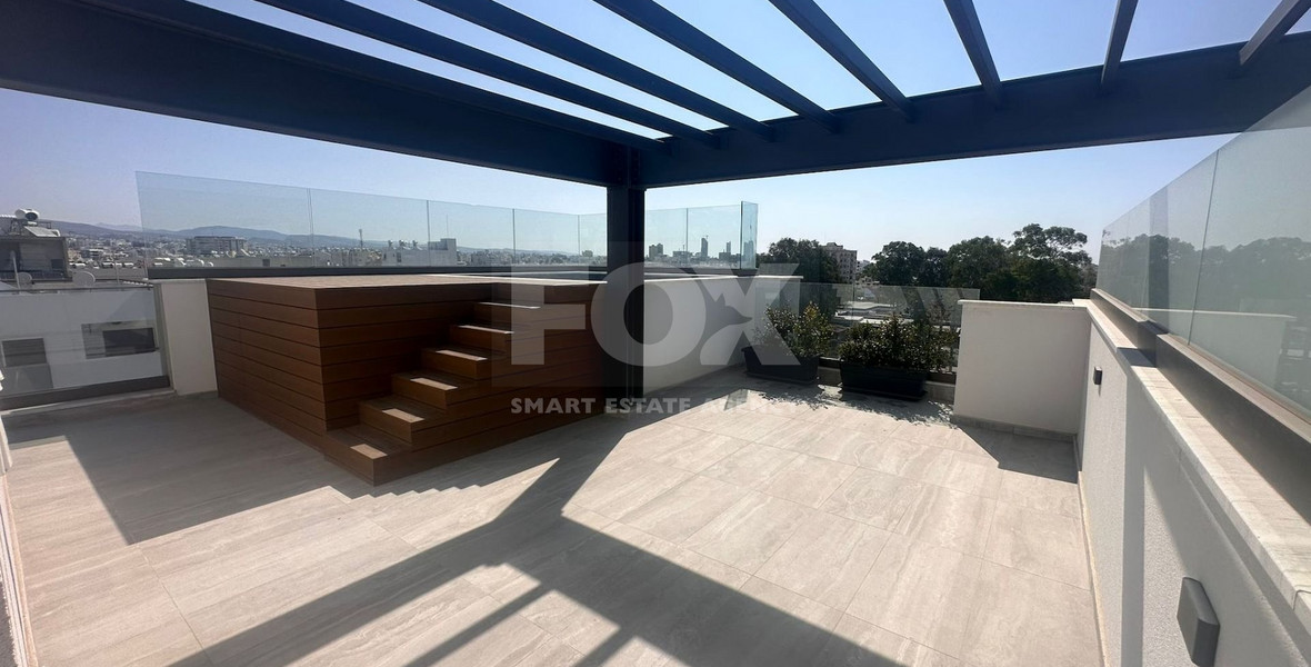 Modern three Bedroom- two level penthouse with roof garden and pool in Agios Georgios Havouzas