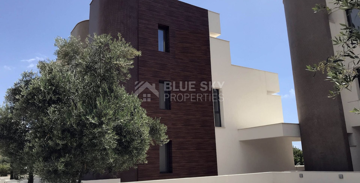 Three-story townhouse for sale in Potamos Germasogeias, Limassol