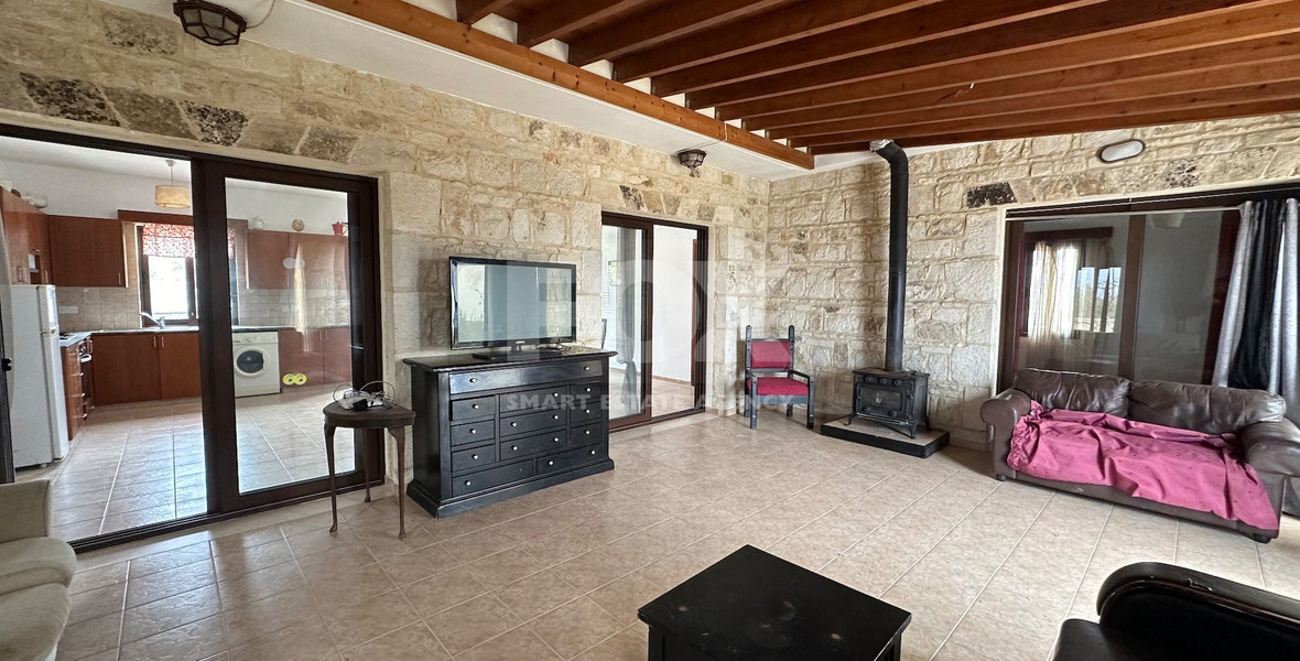 Three bedroom house in Pano Arodes