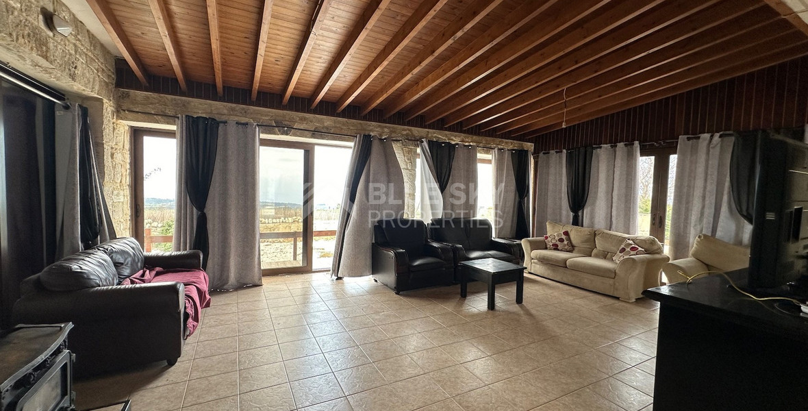 Three bedroom house in Pano Arodes