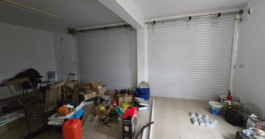 Spacious unfurnished 7 bedroom house with pool in Asgata