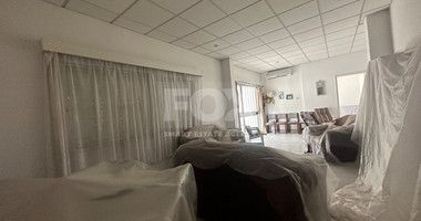 Corner Bungalow 2 bedrooms in the sought after location of Chalkoutsa Mesa Geitonia with garage