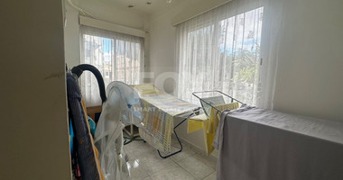 Corner Bungalow 2 bedrooms in the sought after location of Chalkoutsa Mesa Geitonia with garage