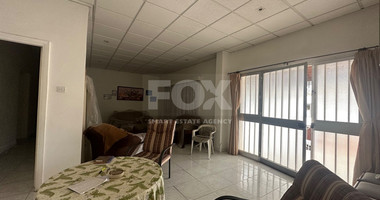Corner Bungalow 2 bedrooms in the sought after location of Chalkoutsa Mesa Geitonia with garage