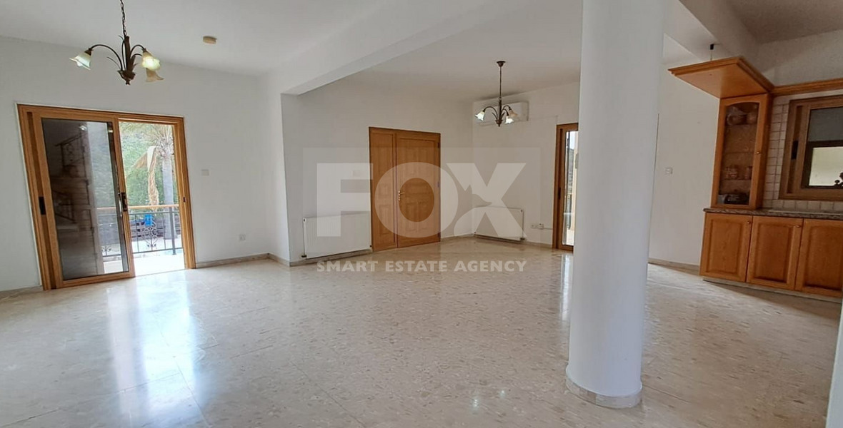 Three bedroom detached house with swimming pool for rent in Pissouri, Limassol