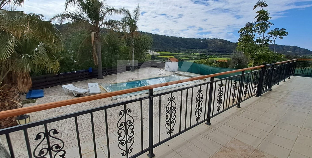 Three bedroom detached house with swimming pool for rent in Pissouri, Limassol