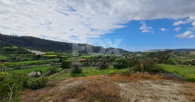 Three bedroom detached house with swimming pool for rent in Pissouri, Limassol