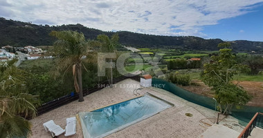 Three bedroom detached house with swimming pool for rent in Pissouri, Limassol