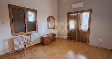 Three bedroom detached house with swimming pool for rent in Pissouri, Limassol