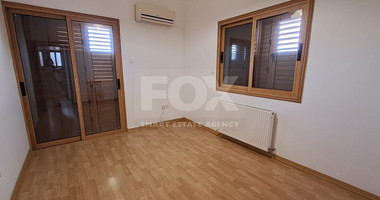 Three bedroom detached house with swimming pool for rent in Pissouri, Limassol