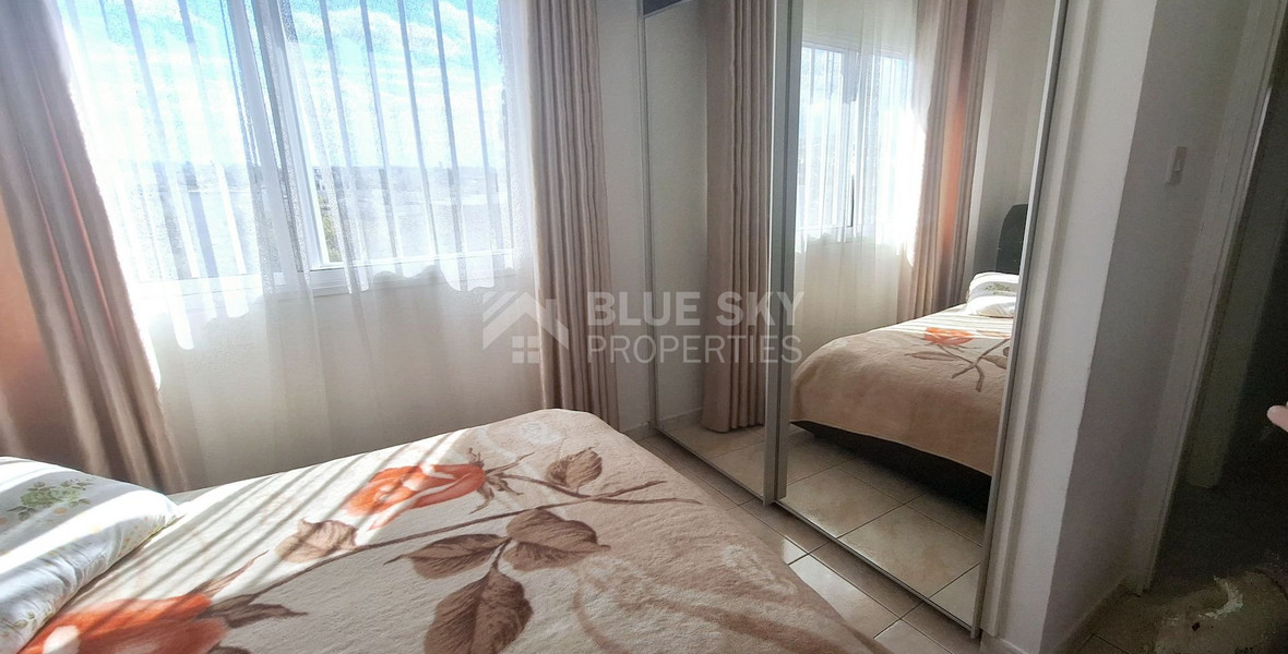 Spacious Three Bedroom Apartment with Sea View in Geroskipou