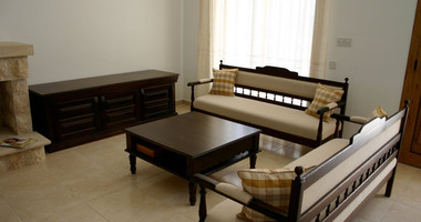 Spacious Fully Furnished 3 Bedroom House for rent in Vouni, Limassol