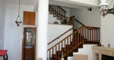 Spacious Fully Furnished 3 Bedroom House for rent in Vouni, Limassol