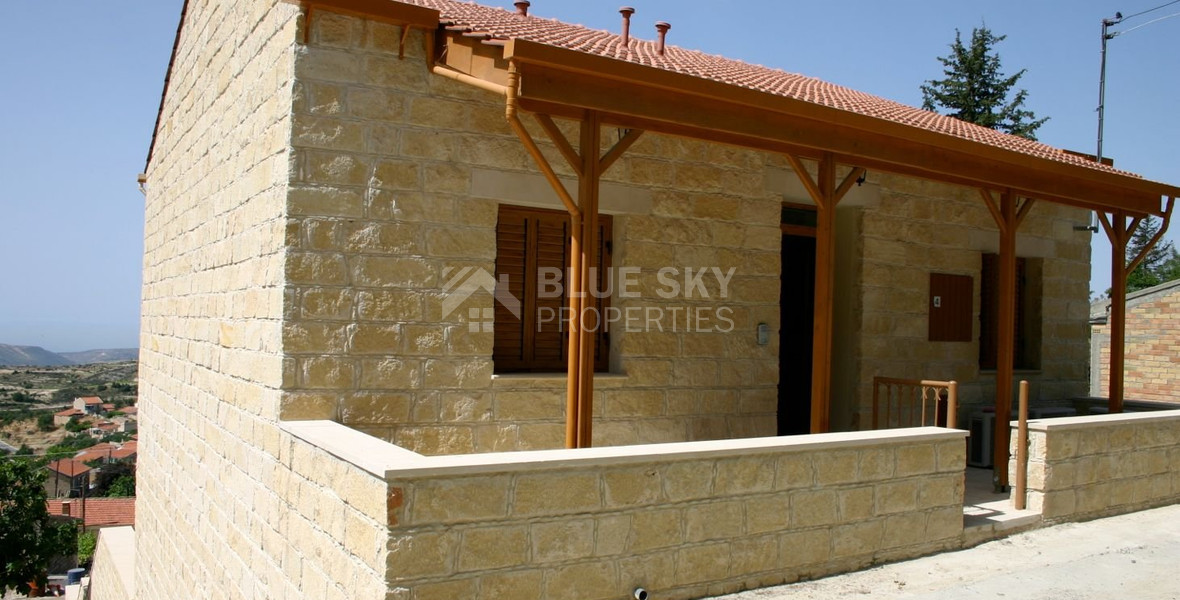 Spacious Fully Furnished 3 Bedroom House for rent in Vouni, Limassol
