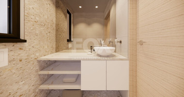 Spacious Four Bedroom House with Swimming pool &  Sea View in Agios Tychon