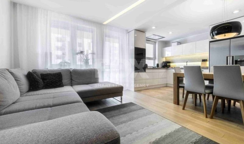 Three bedroom maizonette in Kato Paphos