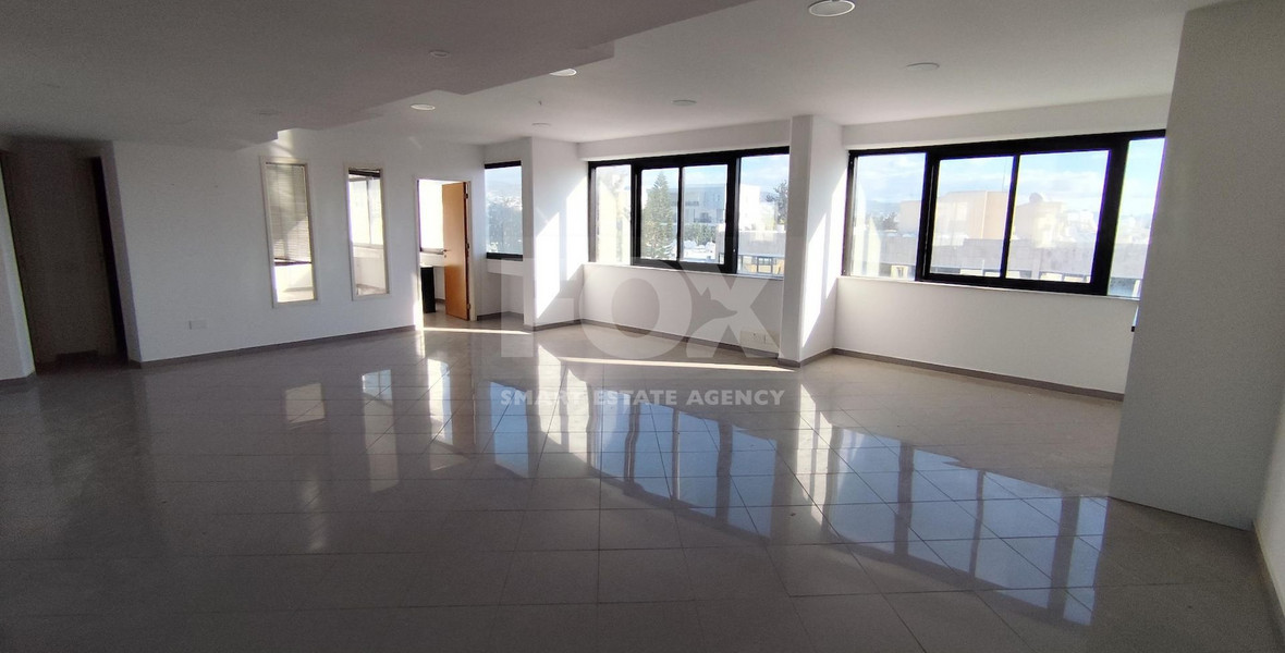 Unfurnished 150 m2 Office Space for Rent in Agios Nicolaos