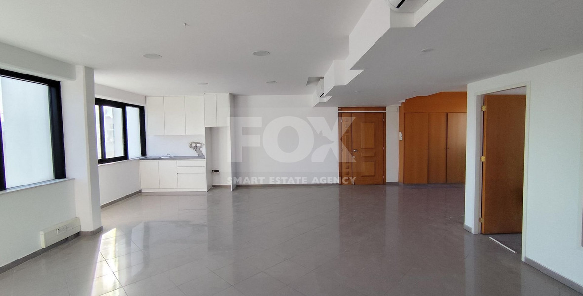 Unfurnished 150 m2 Office Space for Rent in Agios Nicolaos