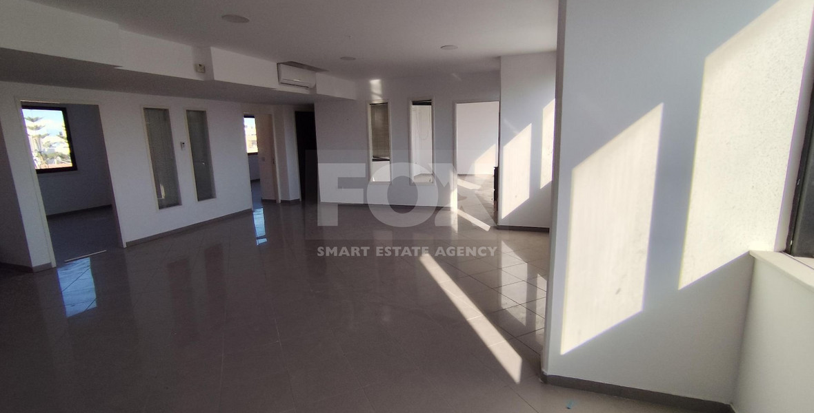 Unfurnished 150 m2 Office Space for Rent in Agios Nicolaos