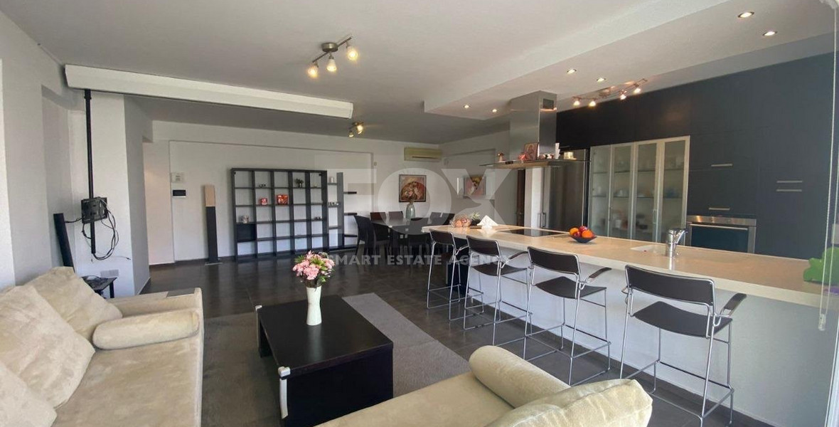 A lovely large 3 bedroom, 2 bathroom furnished apartment in Agia Zoni area of Limassol.