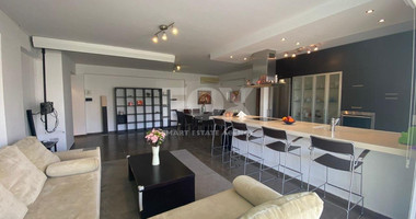 A lovely large 3 bedroom, 2 bathroom furnished apartment in Agia Zoni area of Limassol.