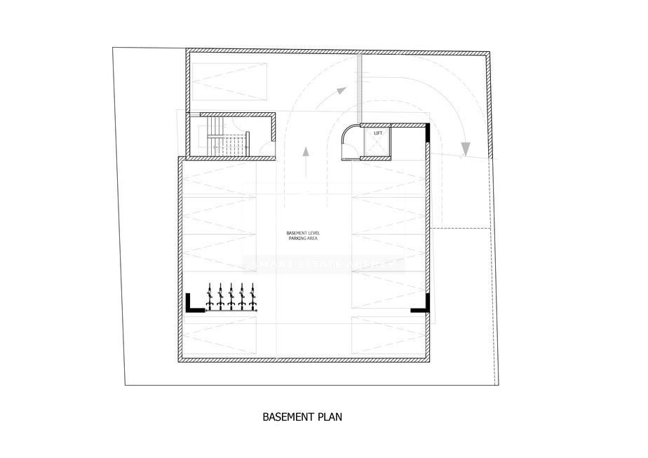 Business Centre for sale in a prime location