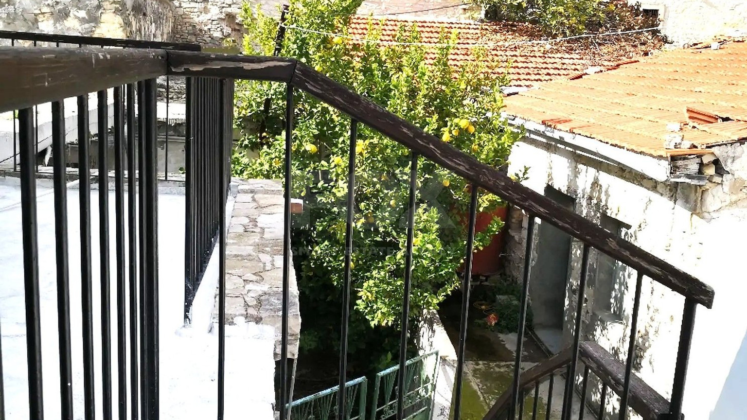 Fully Furnished Detached House in Omodos for sale
