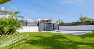 Spacious four-bedroom house with pool for rent in Ypsoupoli, Limassol