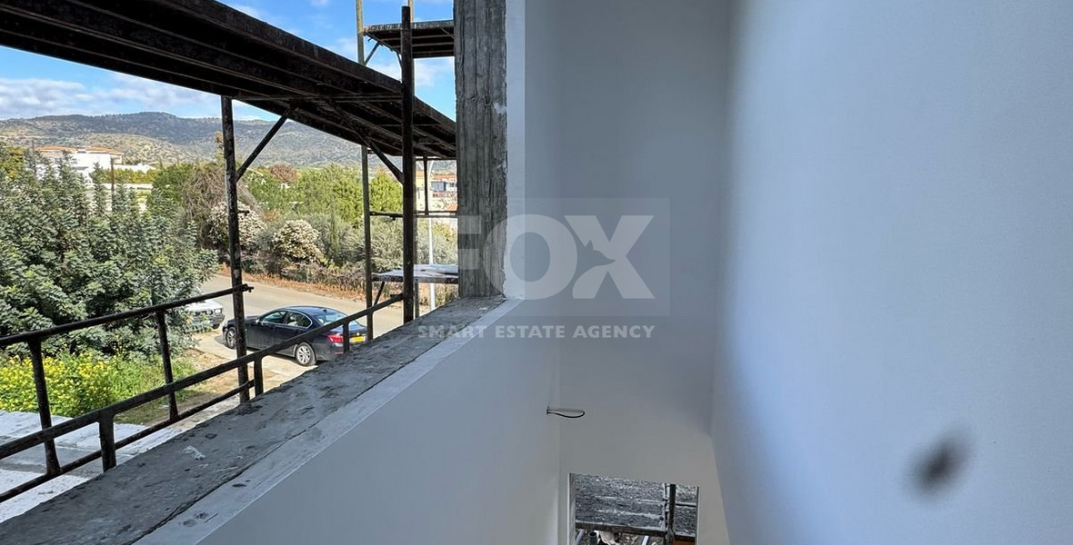 Modern  House with Pool For Sale in Parekklisia